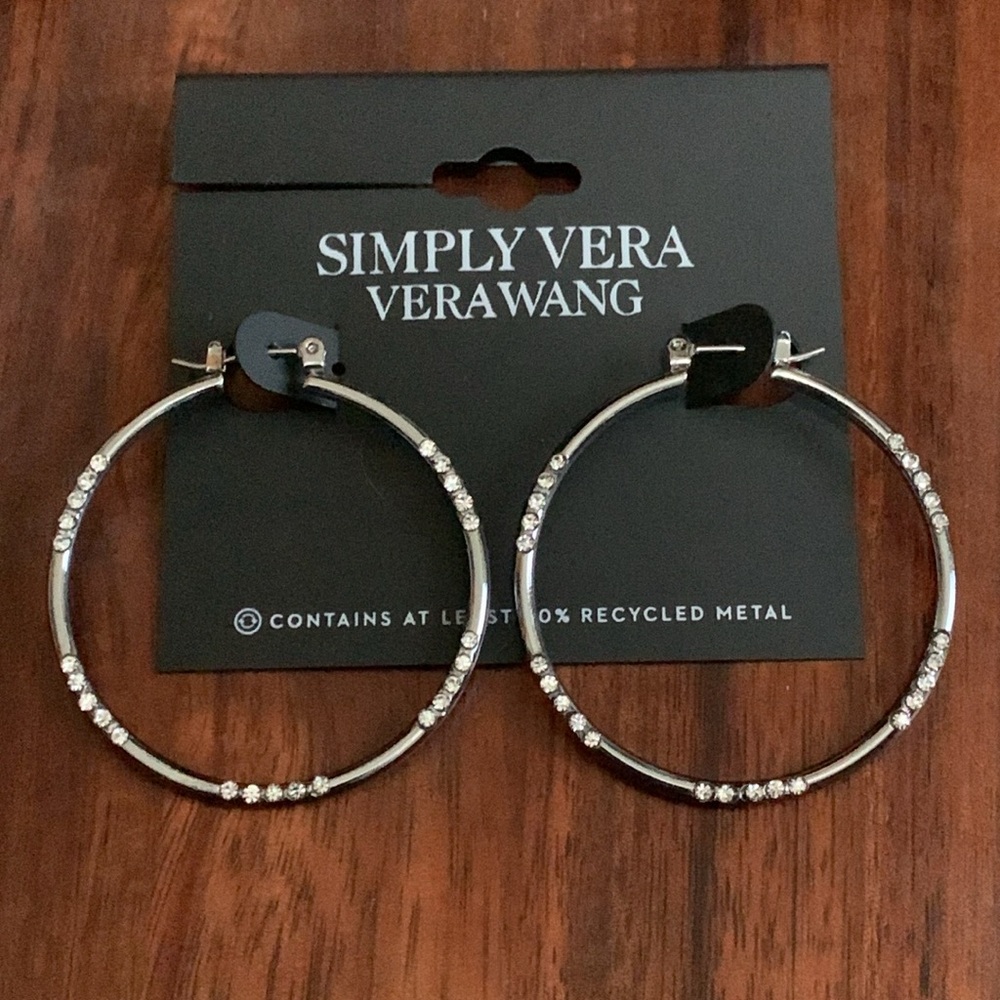NWT Simply Vera Vera Wang gunmetal tone rhinestone hoop earrings